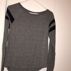 Long sleeve top